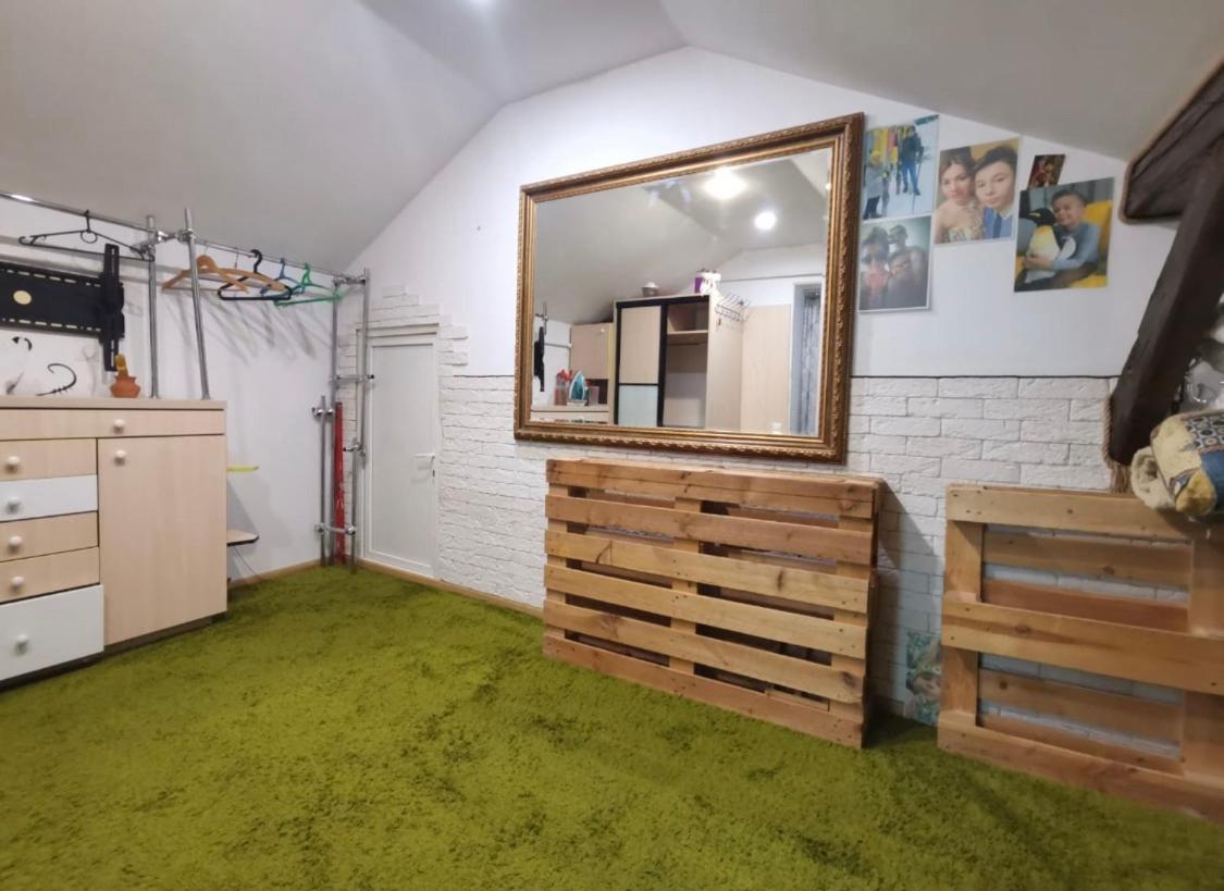 Квартира Для Вас! Вул. Голинського, 8! Leilighet Lviv Eksteriør bilde